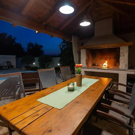 3 Bedroom Stunning In Holiday home