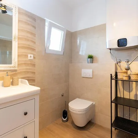 3 Bedroom Stunning In Pridraga